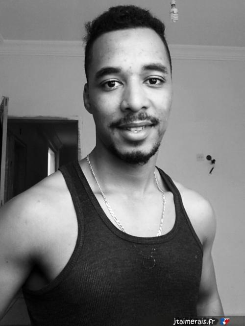 ayoub009 - date a French, 100% free ayoub009