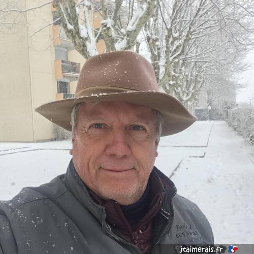 oli33 - date a French, 100% free oli33