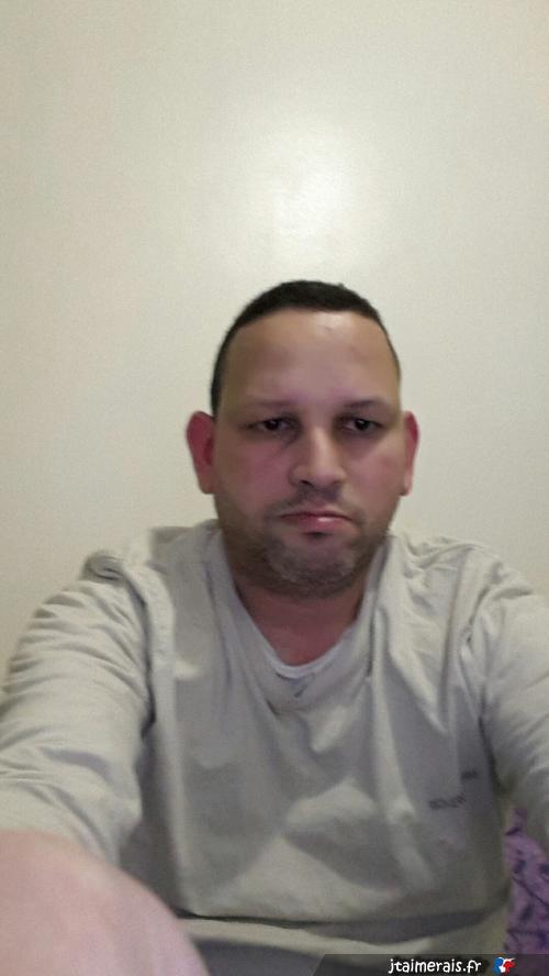 farid92 - date a French, 100% free farid92