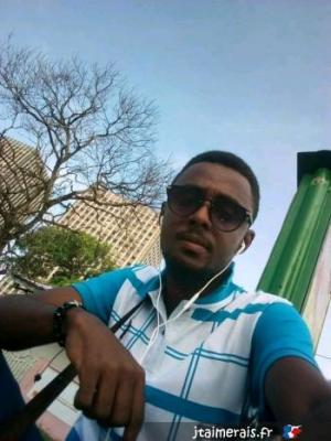 leroche - date a French, 100% free leroche