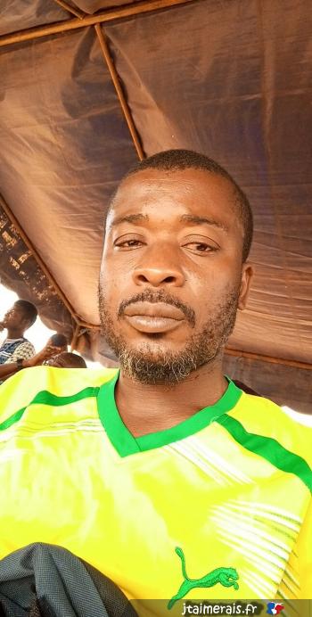 oliv07 - date a French, 100% free oliv07