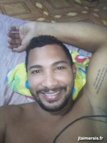 pitbull07 - date a French, 100% free pitbull07